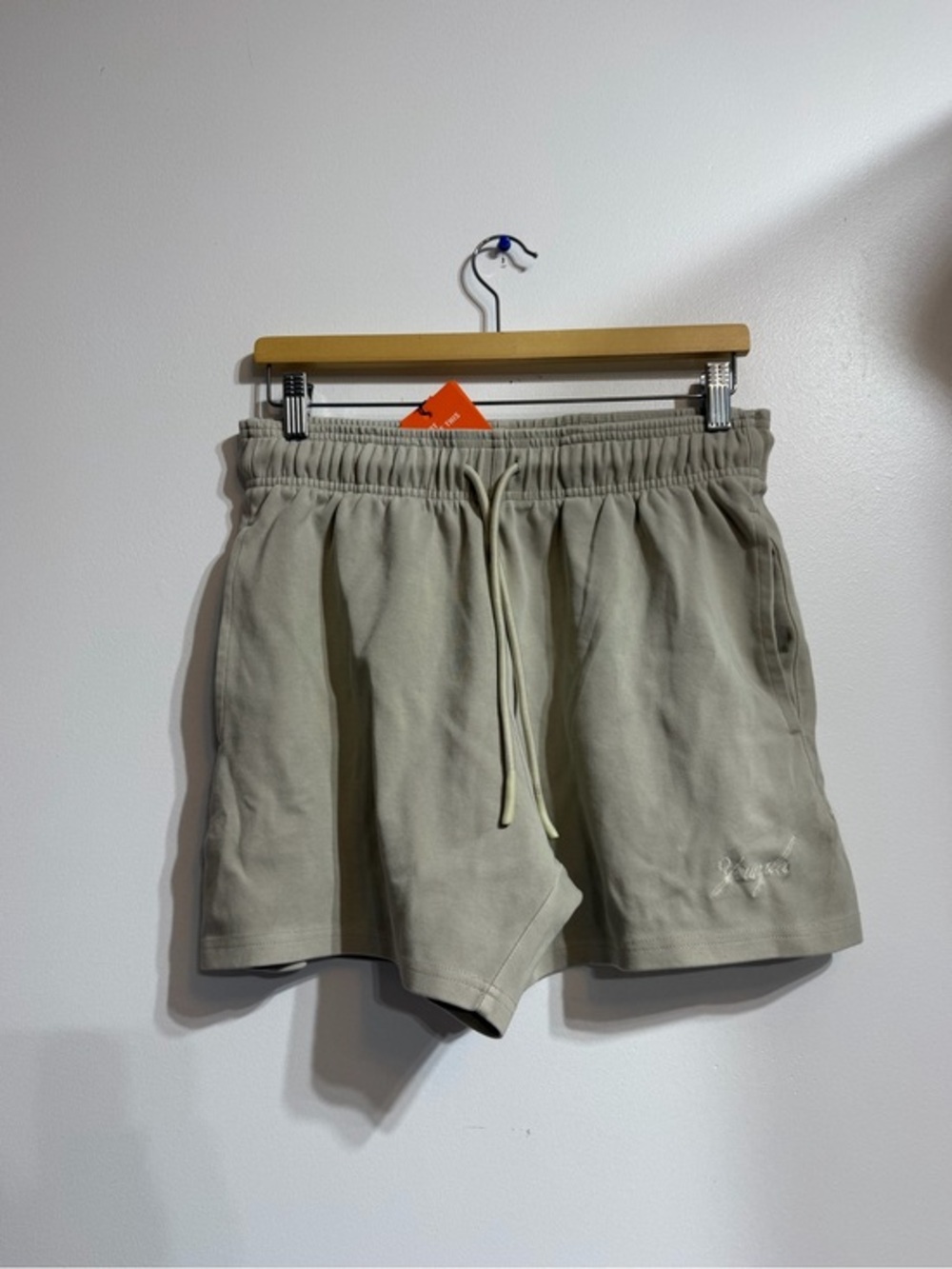 NWT YoungLA Men’s Athletic Shorts – Beige / Tan – Size Large – Model 1017